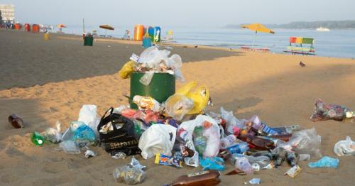 Oman joins the world, bans use of plastic bags in all supermarkets