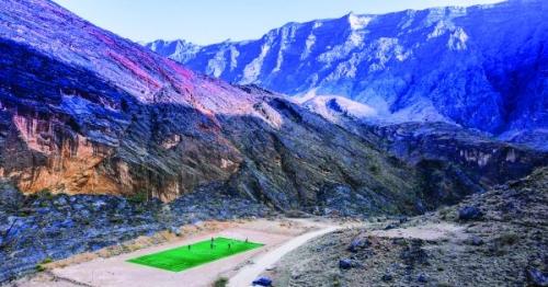 Italian photographer captures Oman’s stunning football pitch in the mountains
