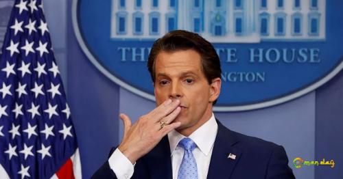 White house Communications Director Anthony Scaramucci blows a kiss to reporters after addressing the daily briefing at the White House in Washington, U.S. July 21, 2017. Photo: Reuters/File