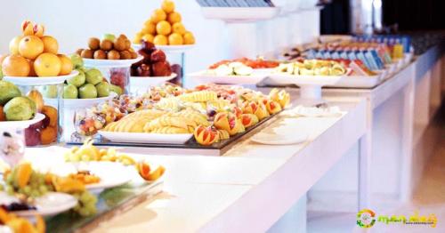 Muscat Municipality warned eateries against violations in food safety
