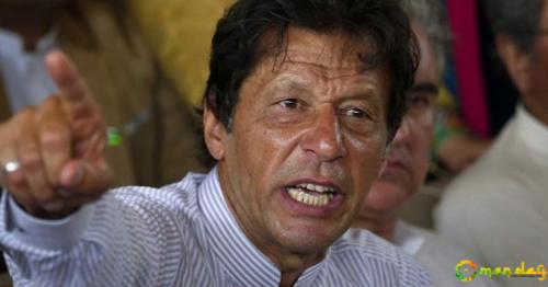 Pakistan court dismisses graft case against Imran Khan