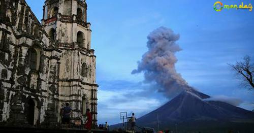 Philippines prepares for three-month-long volcano emergency

