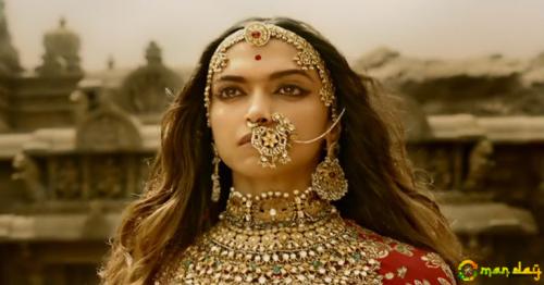 Padmaavat box office collection Day 1: Sanjay Leela Bhansali film earns Rs 19 crore