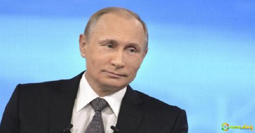 Vladimir Putin admits he does not have a smartphone