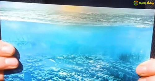 ‘Time-Traveler’ Claims To Have Visited The Year 5000 & He Has An Eerie Picture To Prove It