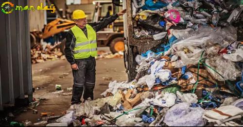Woman Accidentally Tosses $100,000 Worth Of Jewellery In Trash