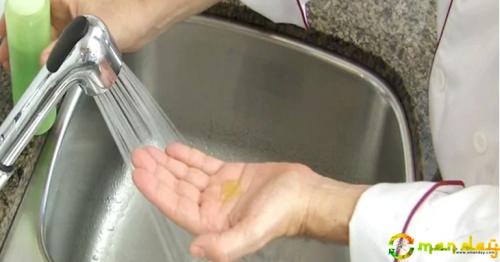 12 Food Safety Mistakes You’re Definitely Making
