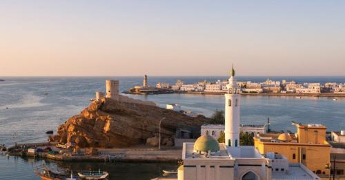 Expats can now sponsor visas in Oman