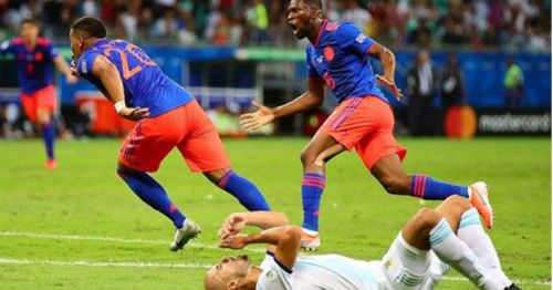 Copa America match,James Rodriguez,Duvan Zapata