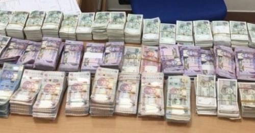 Expat in Oman steals over OMR40,000, latest oman news, Expats steals money, Oman news, Oman Day, expat caught by Oman police for stealing money, Crime news in Oman