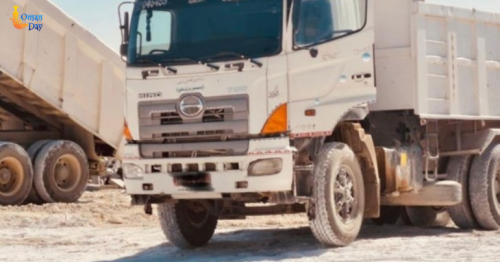 Several trucks seized in Oman for violations

