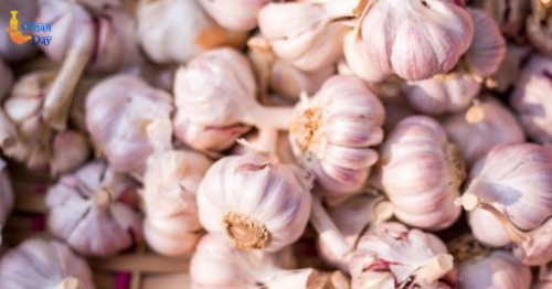 Eating garlic not a cure for coronavirus - WHO
