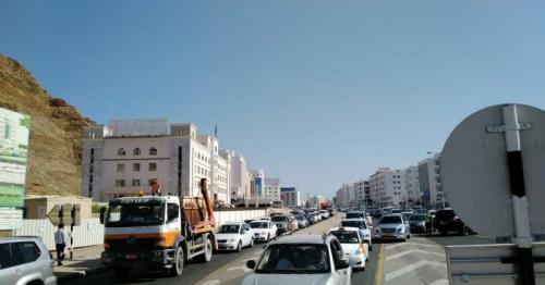 Movement between governorates in Oman restricted