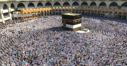 Covid-19 : Saudi Arabia asks to delay Hajj bookings