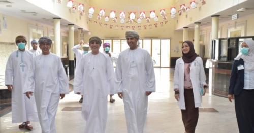 Covid-19: Health minister pays field visits