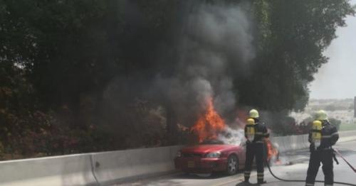 Vehicle catches fire on Qurum-Darsait highway