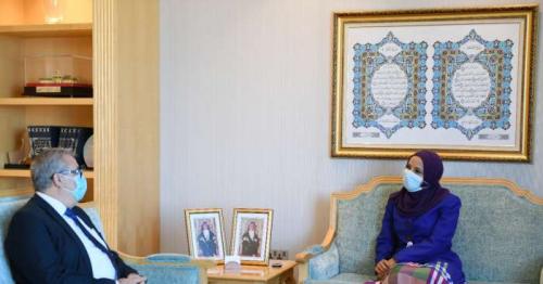 
Oman’s education minister receives WHO representative