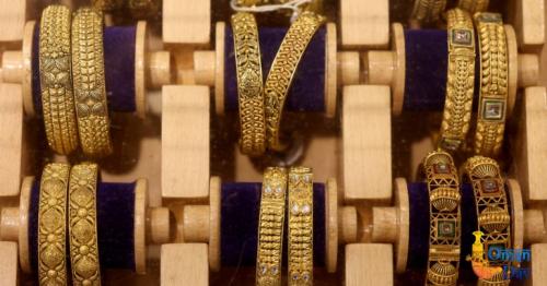 Gold price