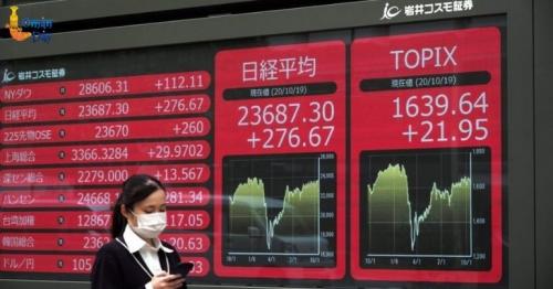 Japanese stocks fall