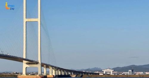 alu River bridge