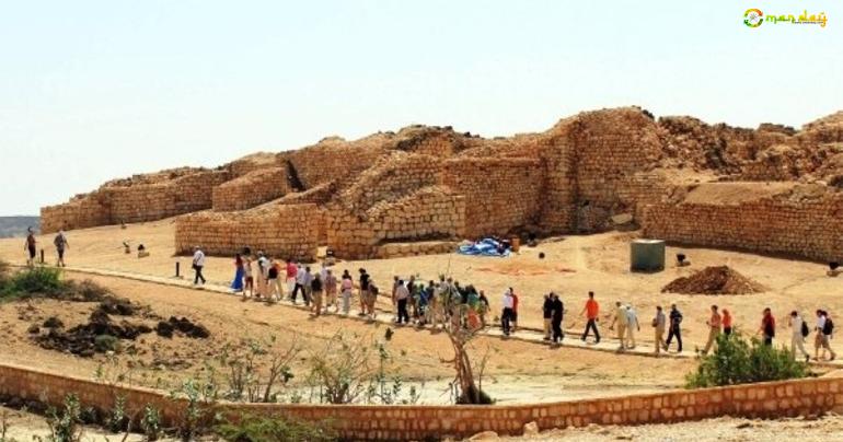 Al Baleed Archaeological Park and Frankincense Land Museum received 17,981 visitors while Samahram Archaeological Site received 6,032 visitors. -ONA