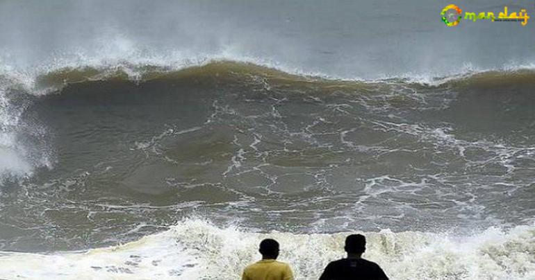 16 dead, 100 missing as cyclone hits India, Sri Lanka