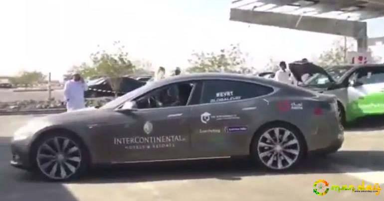 Muscat gets first electric vehicle charging station