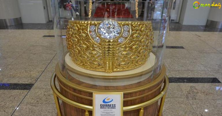 World’s largest gold ring on display in Sharjah