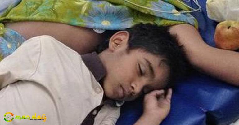 Moving Photo of 5-Yr-Old Sleeping With Mom’s Dead Body Goes Viral