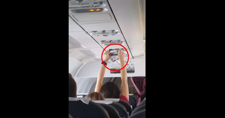On Packed Flight, Woman Dries Underwear Under AC Vent. Video Is Viral