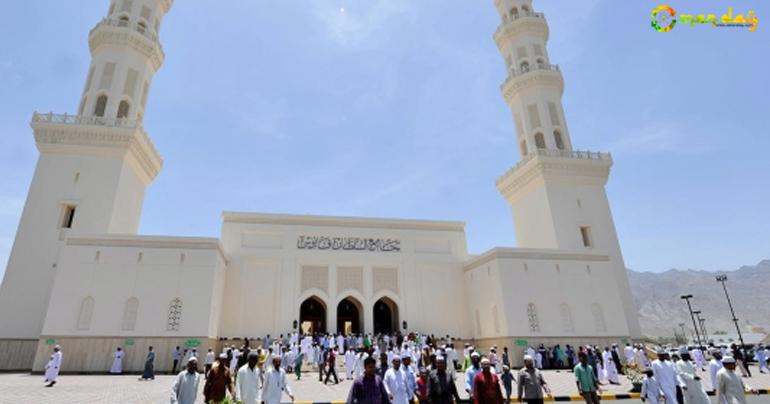 More than 16,000 mosques in the Sultnate: National Centre for Statistics and Information