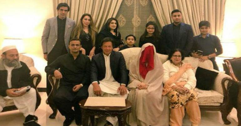 Splitsville for Imran Khan and Bushra Maneka? 