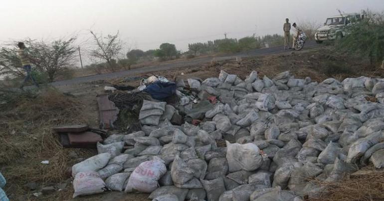 19 dead as truck loaded with cement overturns in India
