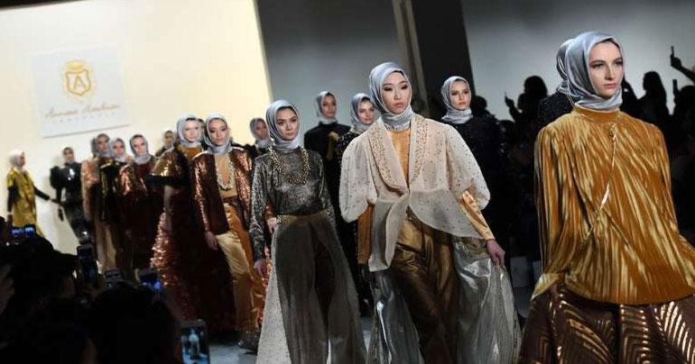 Hijab fashion designer jailed in Indonesia fraud