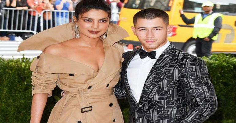Nick Jonas and Priyanka Chopra confirmed they’re dating with these Instagram comments