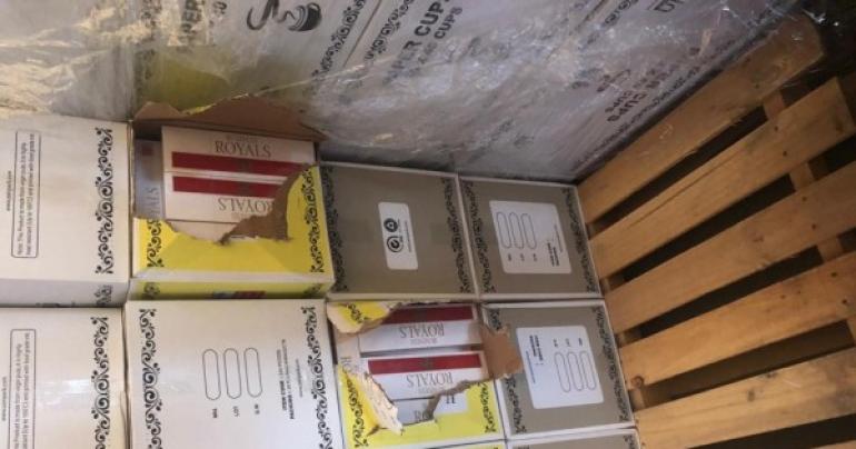 Attempt to smuggle cigarettes into Oman foiled