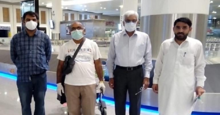 28 doctors from Pakistan return to Oman