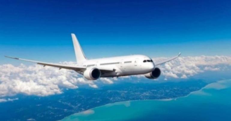Oman resumes some domestic flights