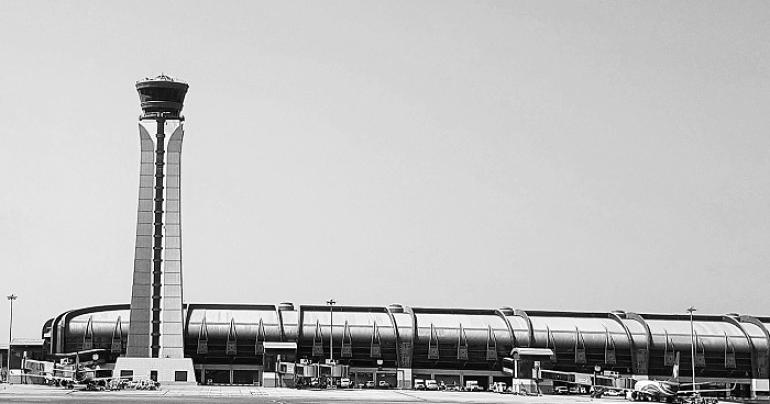 Oman announces one week border closure